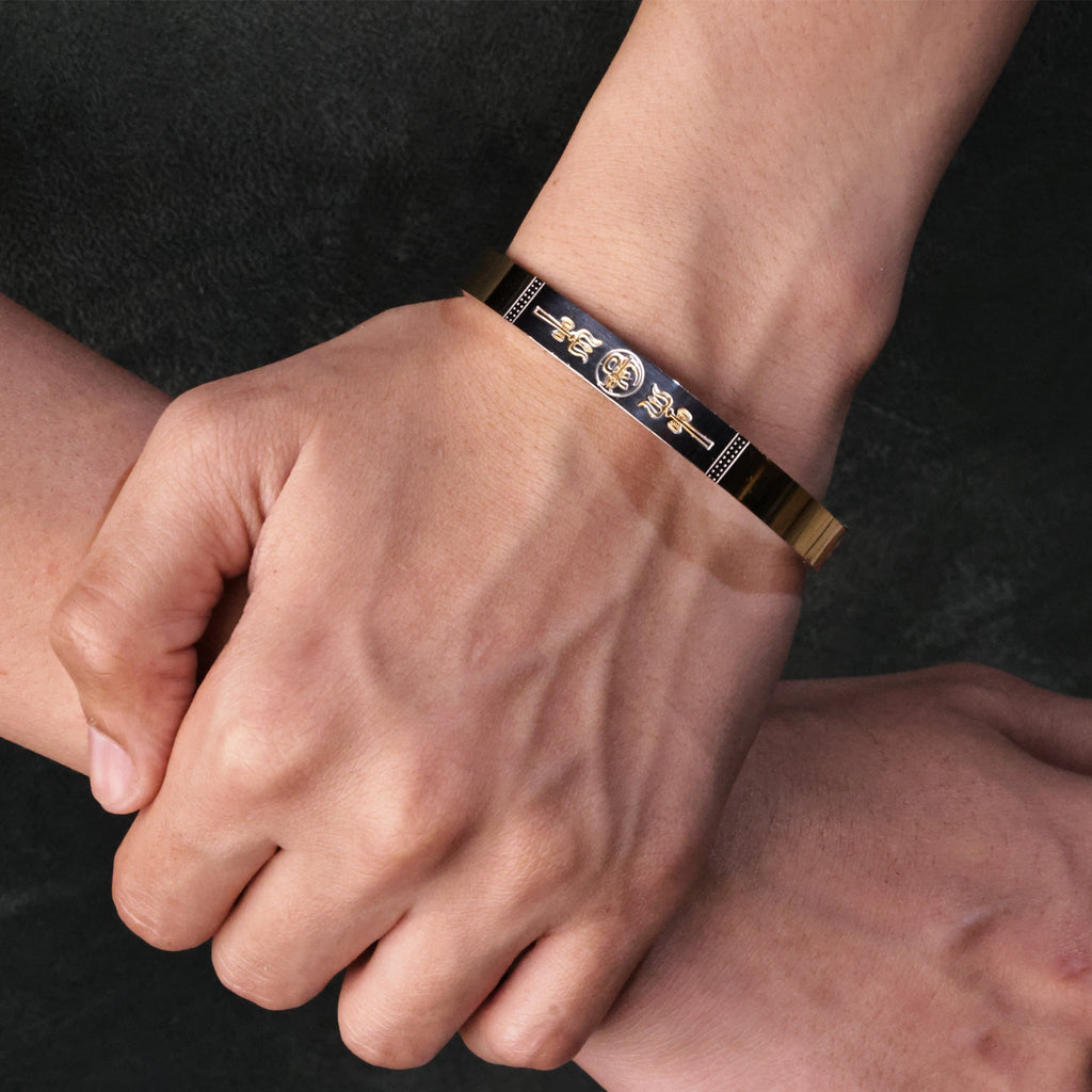 Om Trishul Kada (IGP Gold & Silver Plating)