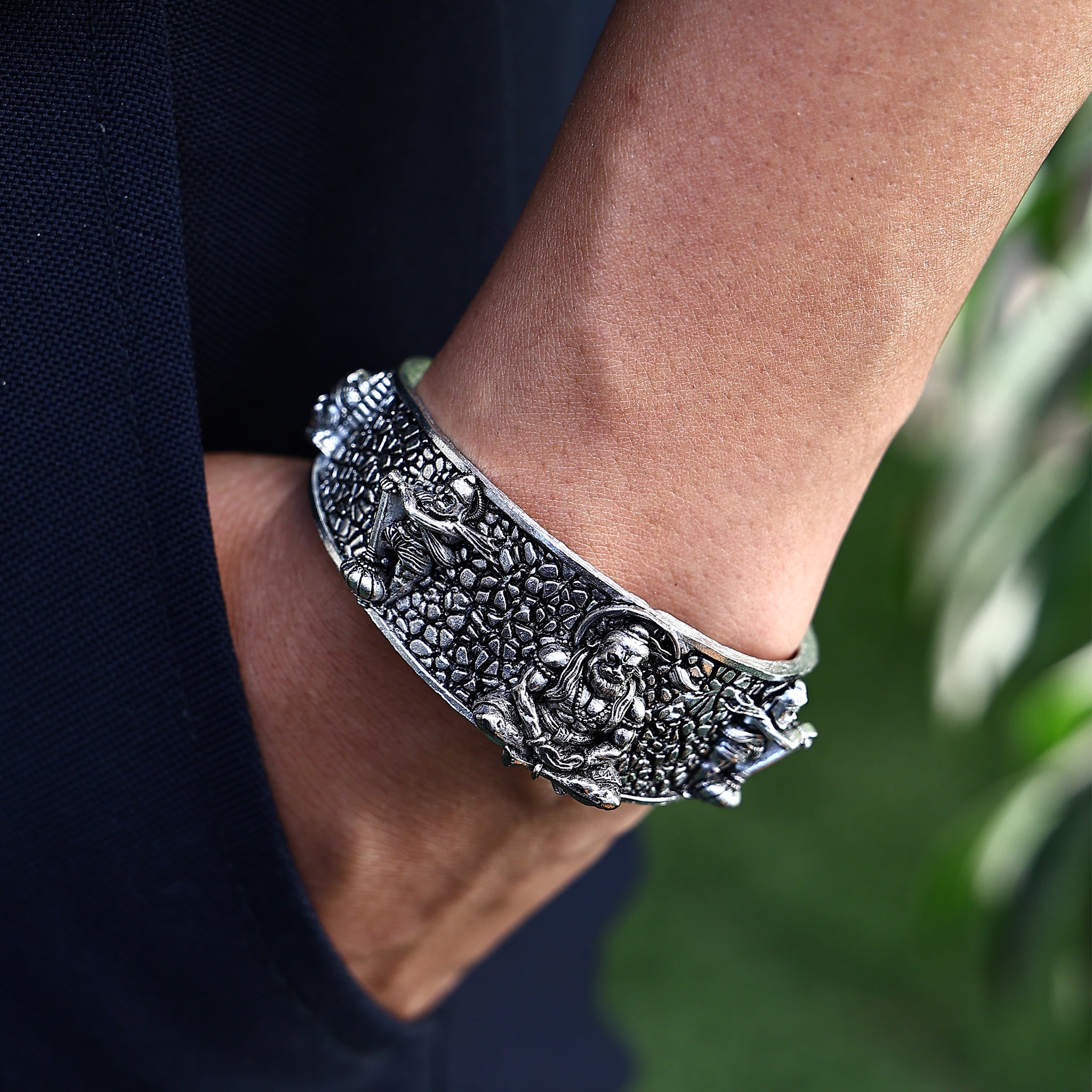 Hanuman Ji Kada (Silver Oxidize)