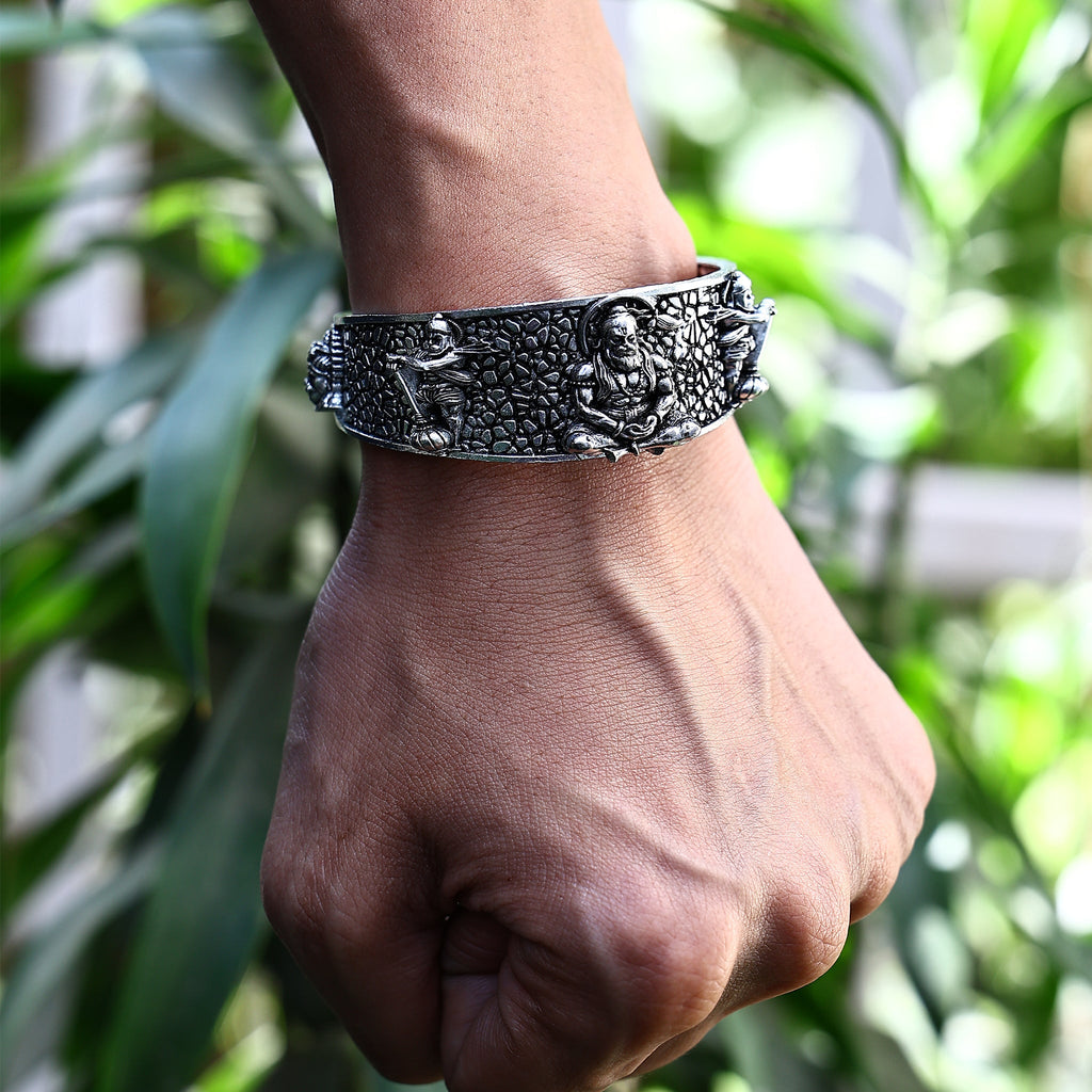 Hanuman Ji Kada (Silver Oxidize)